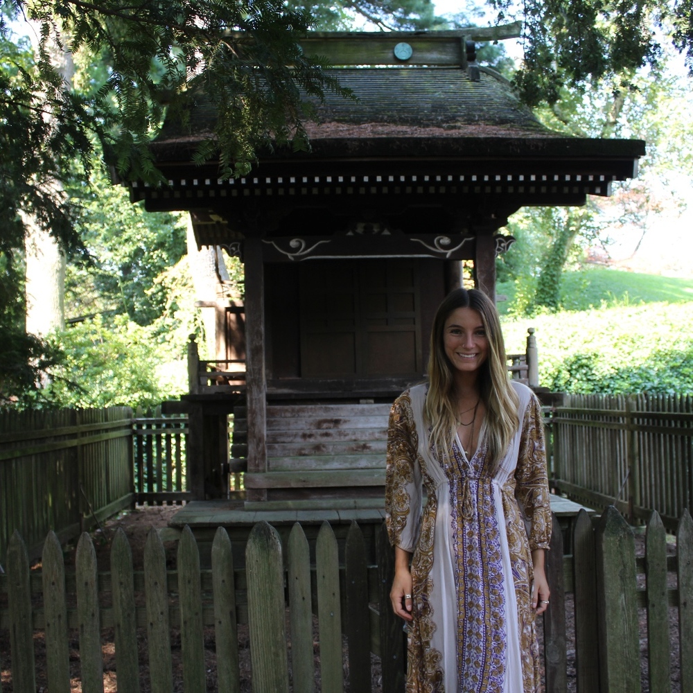 Meet your Posher, Dana